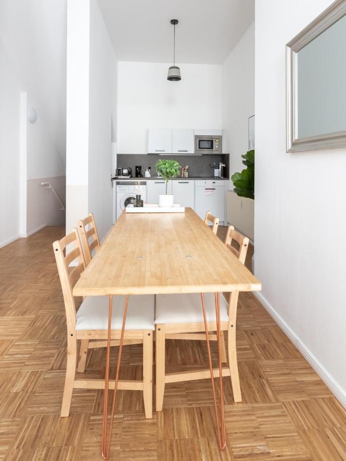 Limehome Berlin Florastrasse Buitenkant foto